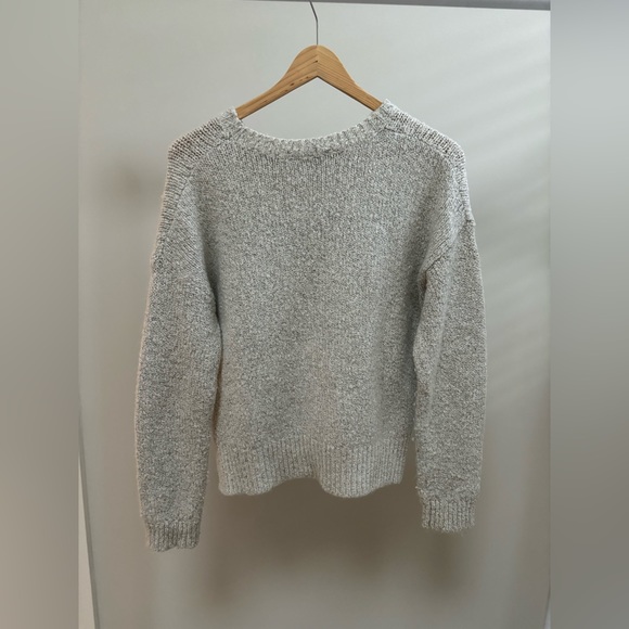 Brandi Melville Sweater - Picture 2 of 4